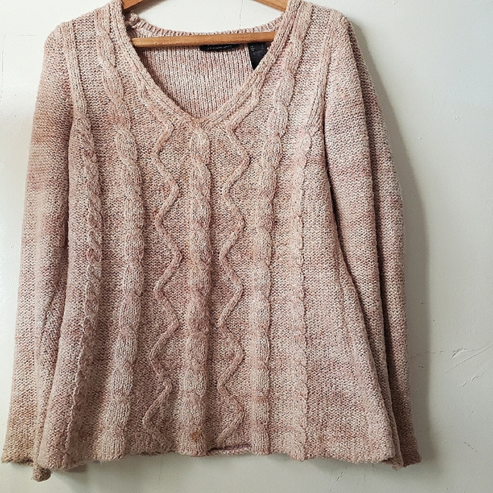Axcess Liz Claiborne Women's Long Sleeve V-neck Sweater, Size L